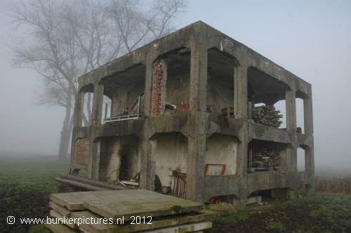 © bunkerpictures - Emplament building